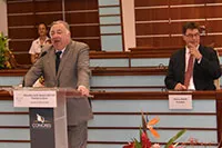 M. Gérard Larcher devant le Congrès de Nouvelle-Calédonie