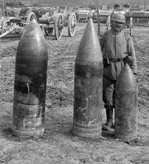 ECPAD - SPA 29 D 2109 - Révigny, Marne, obus de 420, 380 et 305. - 04/06/1916 - Brissy, Edouard